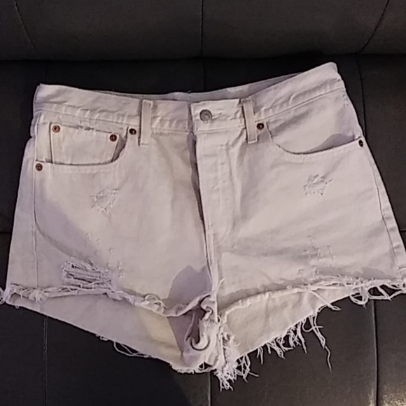 LEVIS HIGH RISE JEAN SHORTS - Picture 1 of 5